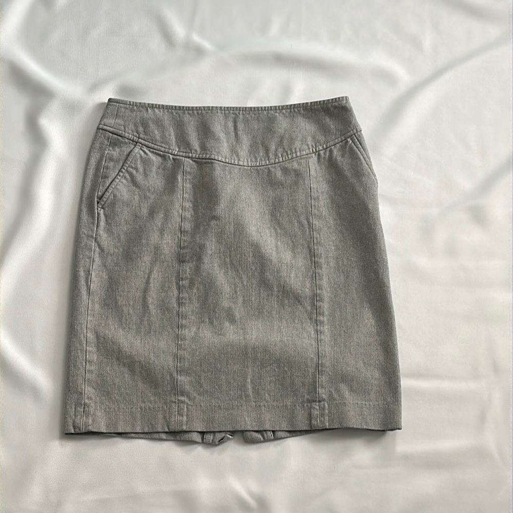 Banana Republic Grey Skirt‎ Sz 2